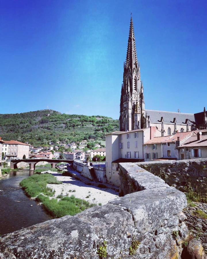 Hotel Le Pont Neuf Saint-Affrique Εξωτερικό φωτογραφία